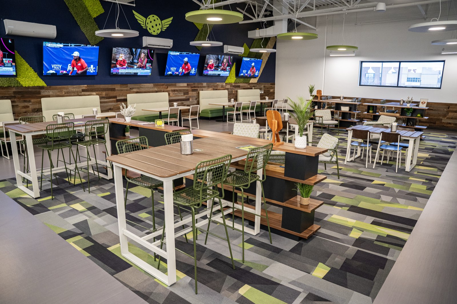 Mezzanine dining and TV lounge seating